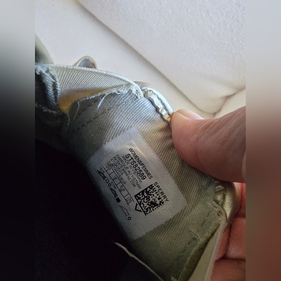 Sperry  Top-Sider Seaside Embossed Slip On‎ Shoes, Platinum, Size 7.5 - Picture 8 of 8